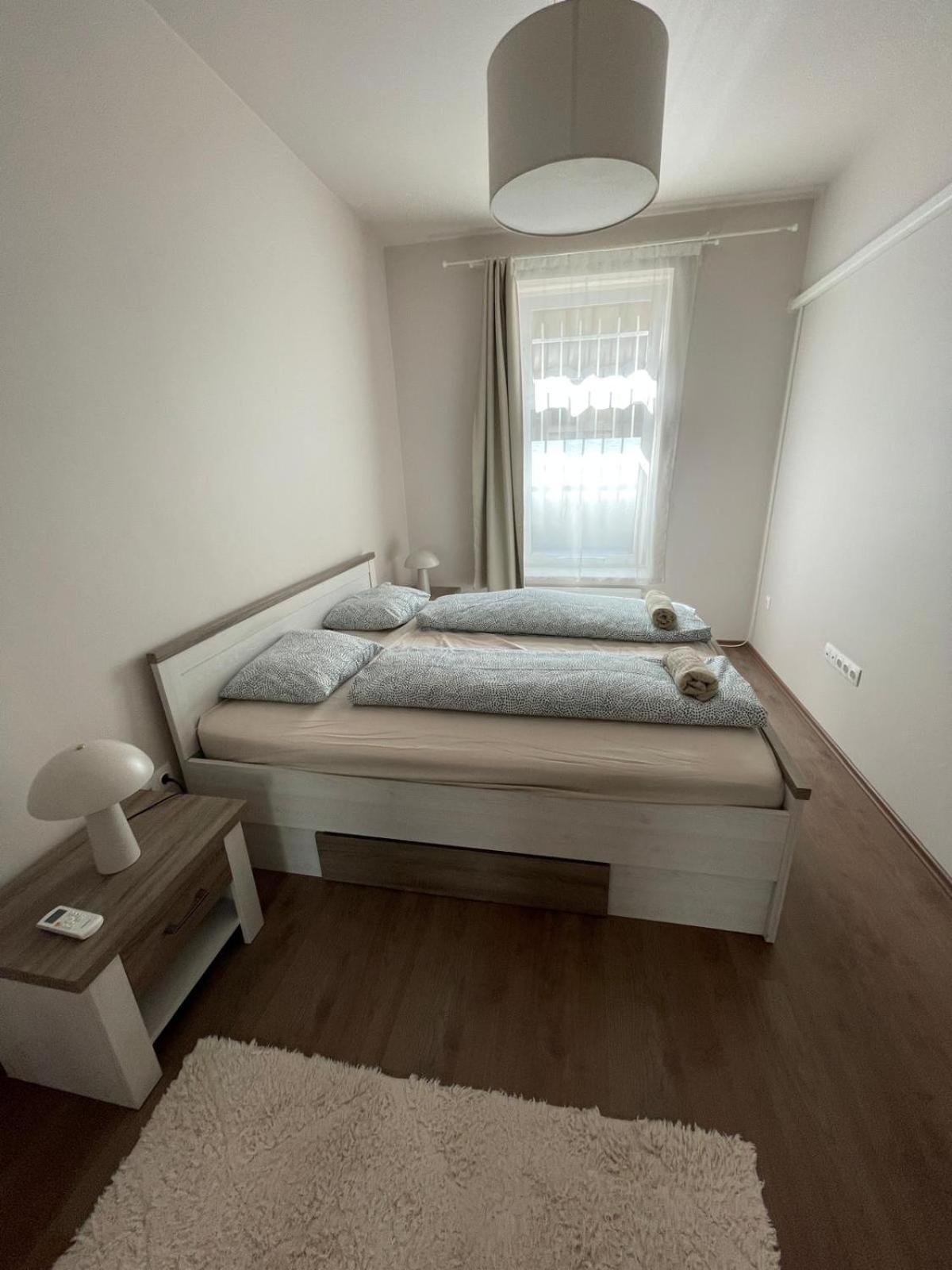 Freedom Apartment Near Parlament With Ac Boedapest Buitenkant foto